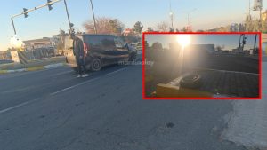 Mardin’de seyir halindeki aracın lastiği yerinden çıktı