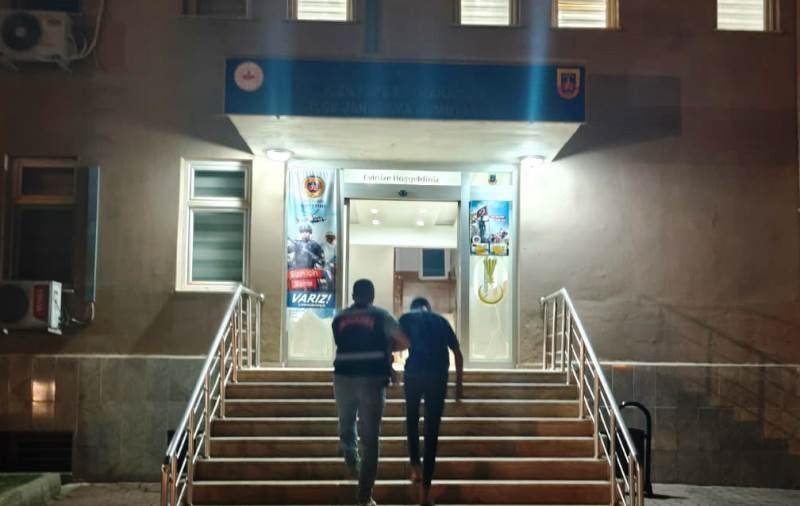 Mardin’de anız yakıp paylaştı, jandarma gözaltına aldı