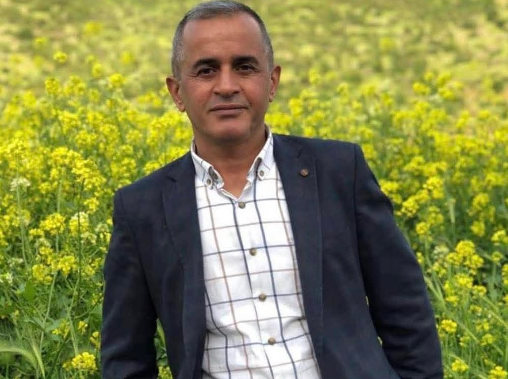 Mardinli İş Adamı, TIR’a Ok Gibi Saplanan Otomobilde Hayatını Kaybetti