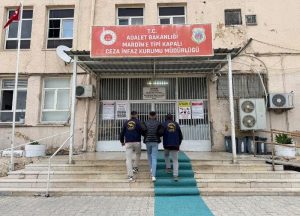 Mardin’de cezaevi firarisi saklandığı adreste yakalandı