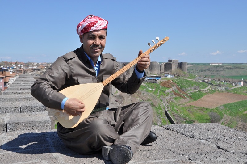 Mardinli Kürt müziğinin sevilen sesi hayatını kaybetti